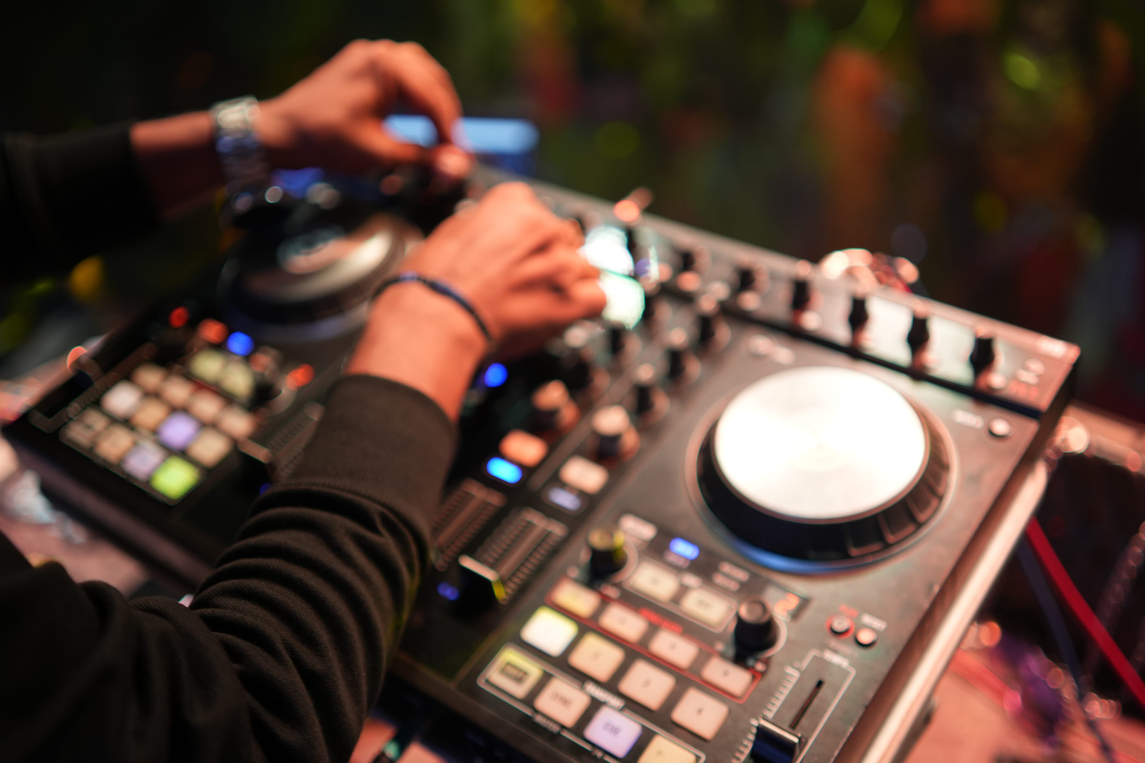 DJ / Music — Rangratri 2025